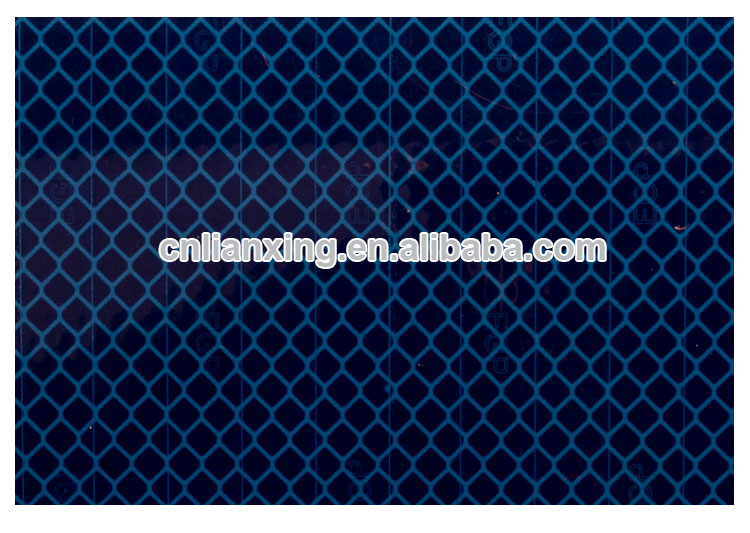 Untearable Retroreflective Sheeting Material